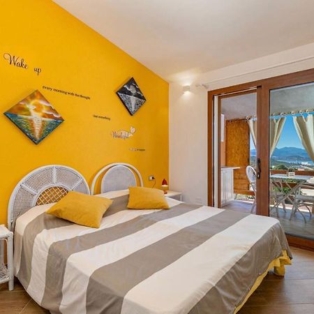 Casa Sharon Appartamento Vista Mare Ad Olbia Extérieur photo
