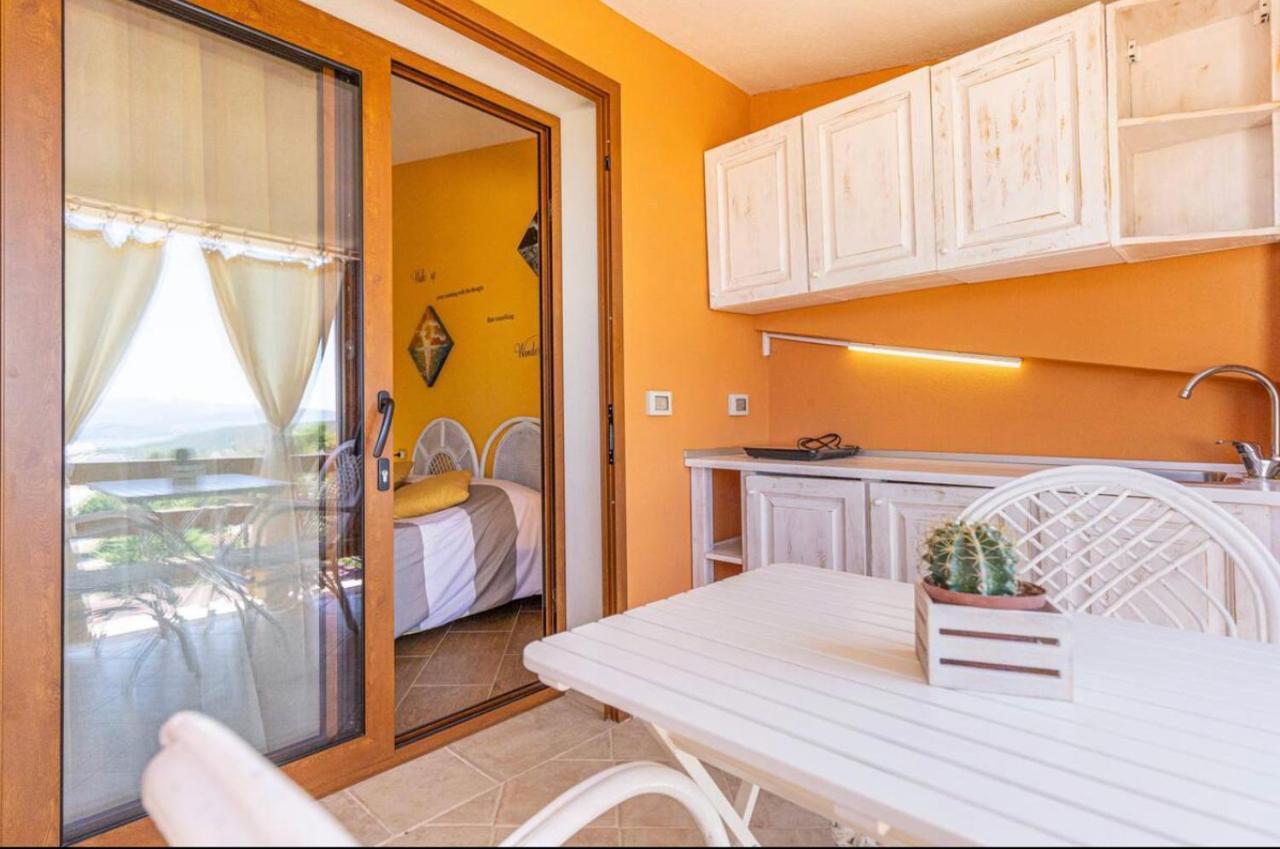 Casa Sharon Appartamento Vista Mare Ad Olbia Extérieur photo